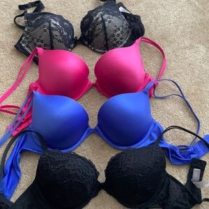 Very sexy Victoria secret bras 36C